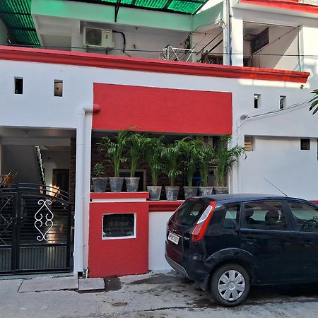 Saar Homestay Ujjain Extérieur photo