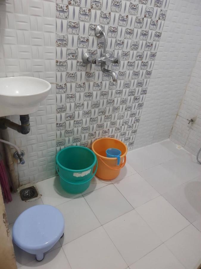 Saar Homestay Ujjain Extérieur photo